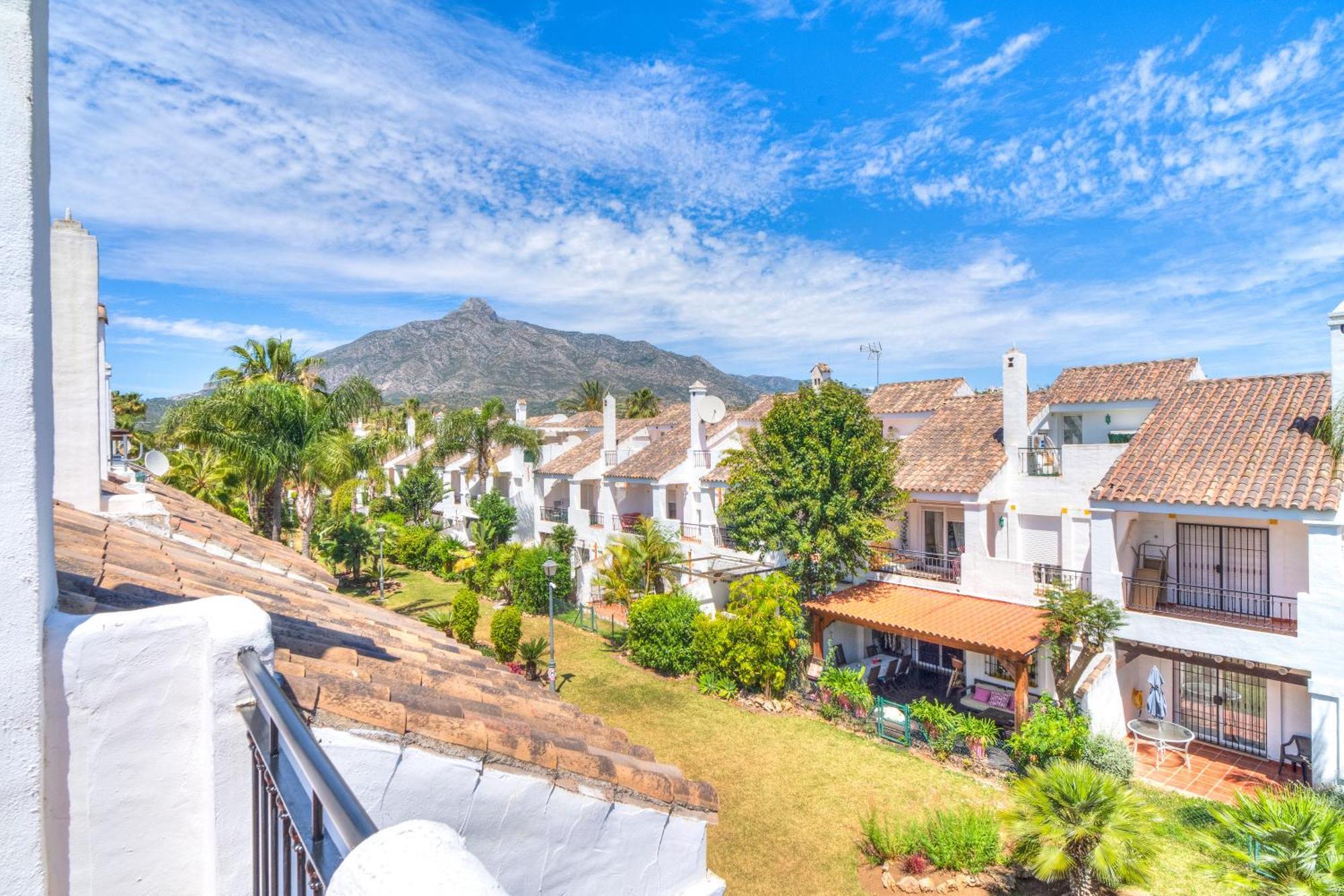 Urb. Naranjos De Marbella, Manzana 3, *